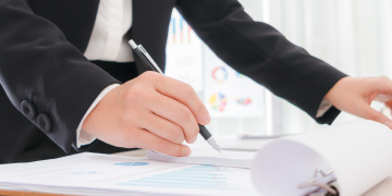 Qué es un Kardex y cómo ayuda en la venta de productos de consumo masivo